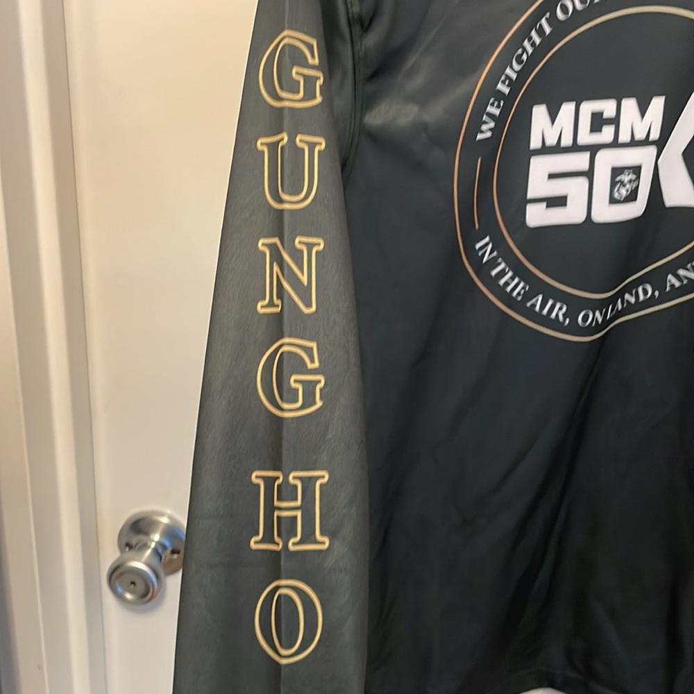 2021 Marine Corps Marathon 50K Long Sleeve Performance Race Shirt - Picture 2 of 5